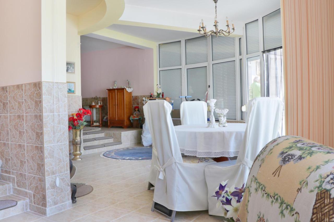 Villa Nora Albena Esterno foto